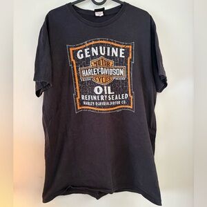 Harley-Davidson Black and Orange Graphic Tee CAPE COD Large
